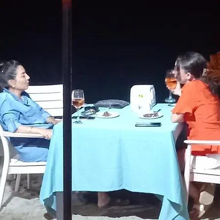 Hotel Paradise Akcay *