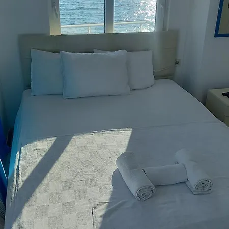 Paradise Akcay * 에드레미트