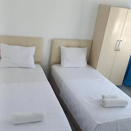 Paradise Akcay 호텔 에드레미트