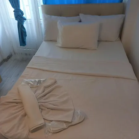 Paradise Akcay 호텔 에드레미트