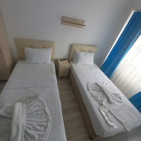 Paradise Akcay 호텔 *