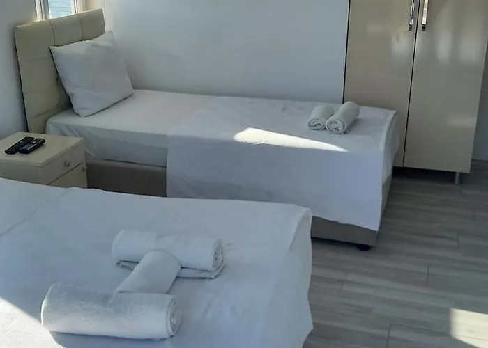 Paradise Akcay Hotel