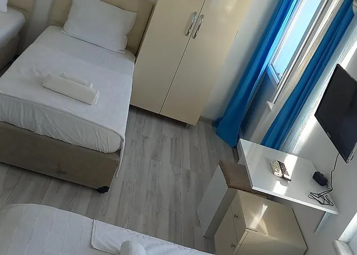 Paradise Akcay Hotel *