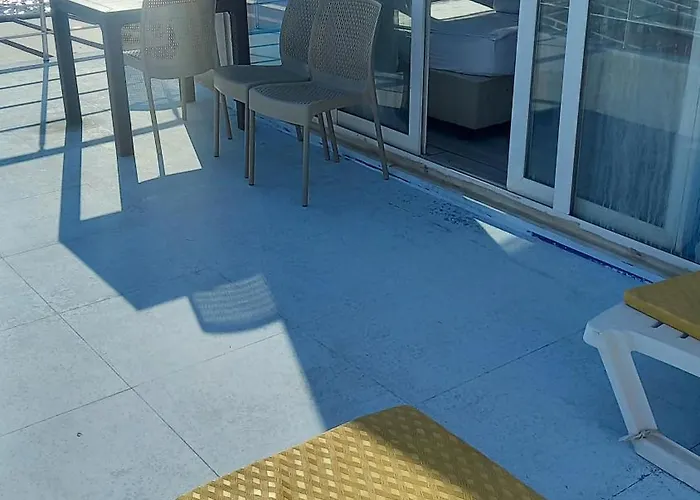 Hotel Paradise Akcay