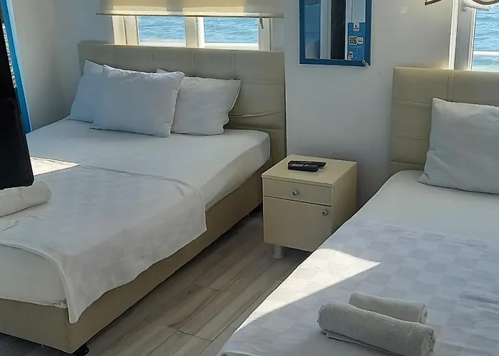 Paradise Akcay Hotel *