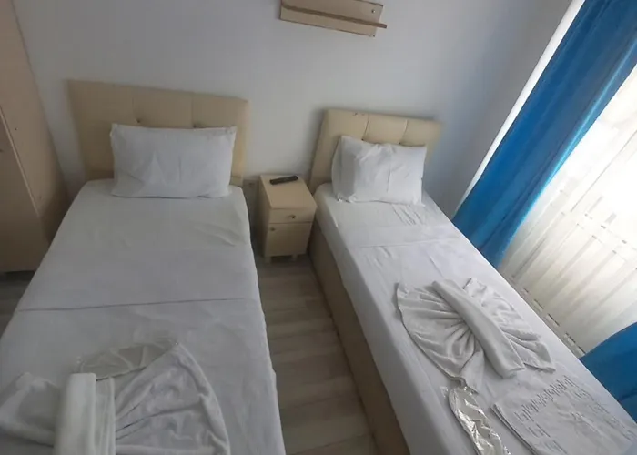 Paradise Akcay Hotel *