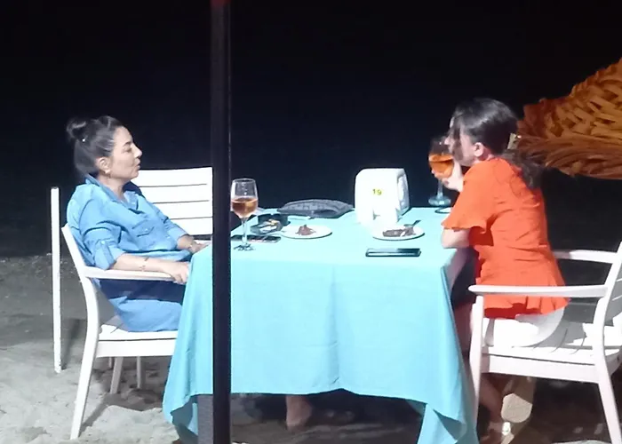 Hotel Paradise Akcay *